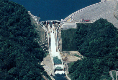 �{�������d��