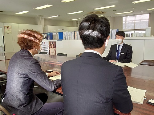 �P�D���ЂP�N�ڂ�U��Ԃ��� �C���[�W2