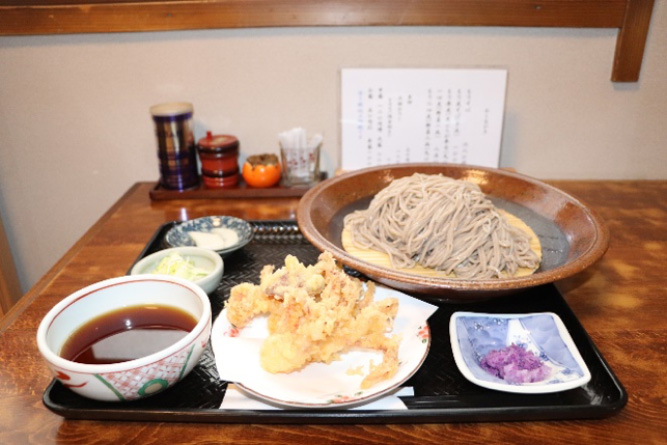 �R�`���ŏ��߂āu�Q�\�V���΁v��񋟂��� �ی܂��Ή����� �C���[�W3