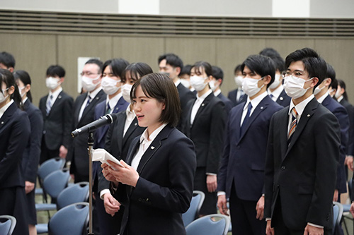 �V���Ј���\����̗͋����u�����̌��t�v �C���[�W2