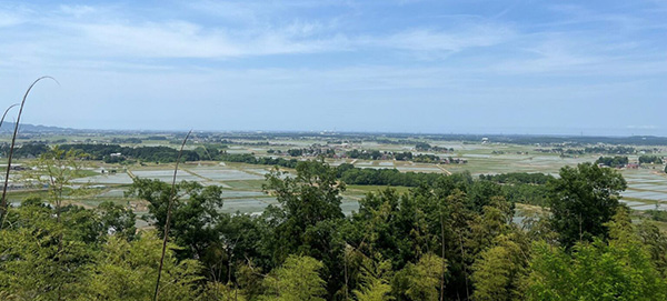 �ꐢ�I�̎��𒴂��āA���{�̃��C���̗��j�����u��̌��������v �C���[�W1