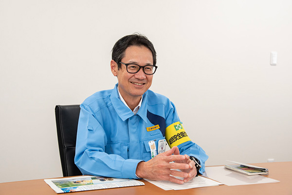 ������z�Η͔��d�����ɂ��b�𕷂��܂��� �C���[�W1