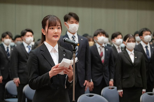 �V���Ј���\�́u�����̌��t�v �C���[�W1