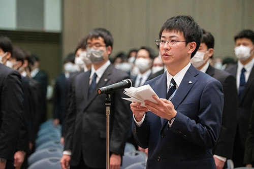 �V���Ј���\�́u�����̌��t�v �C���[�W2