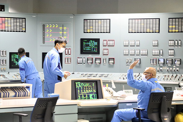 �V�~�����[�^�P�� �C���[�W4