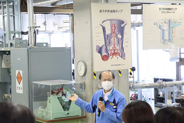 �V�~�����[�^�P�� �C���[�W8