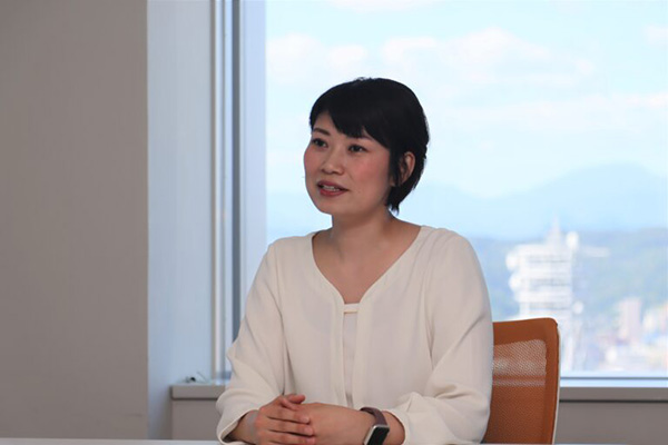 �����񍐏��́u�����t�@���u�b�N�v�I�H �C���[�W1