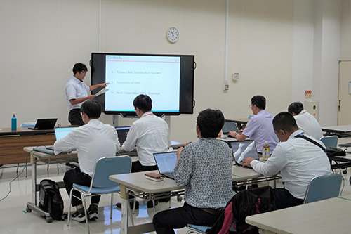 ���C�e�[�}�́u���z�d�l�b�g���[�N�̎������v �C���[�W2