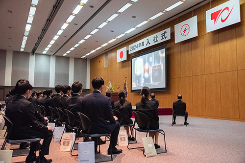 ��y�Ј��ɂ��r�f�I���^�[�A�u�����h��������� �C���[�W5