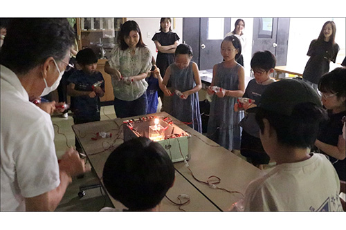 ���d�̌��A����V���[�v�y���V���̐c�I �C���[�W2