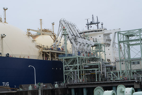 �G�l���M�[�Y�Ƃ̈ꗃ��S���R���ז��̃G�L�X�p�[�g�W�c �C���[�W5