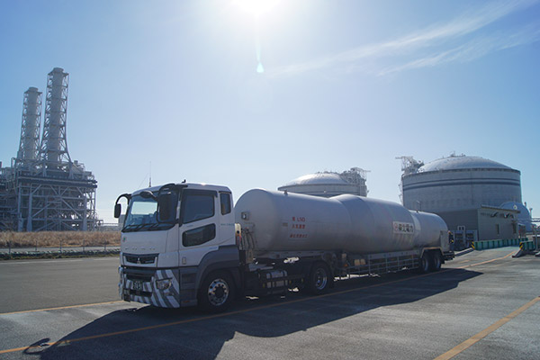 �G�l���M�[�Y�Ƃ̈ꗃ��S���R���ז��̃G�L�X�p�[�g�W�c �C���[�W6