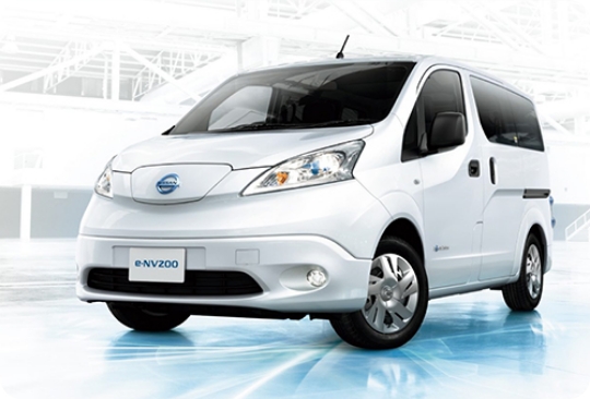 ���Y e-NV200