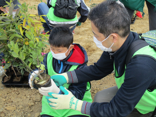 2016�N3��27�� ��3��A���Ղ֎Q�����܂���