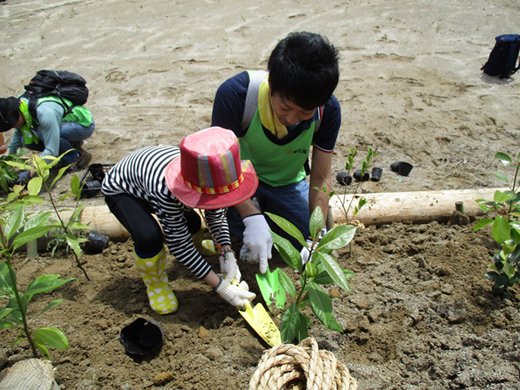 2016�N5��28�� ��4��A���Ղ֎Q�����܂���