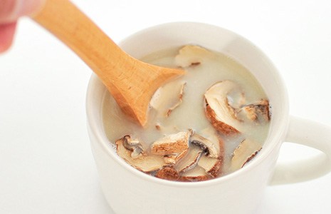 �}�b�V�����[���ƃN���[���X�[�v�̑f�i10�F���j �C���[�W