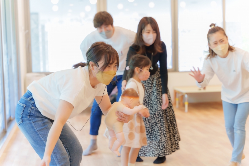 �����̗l�q