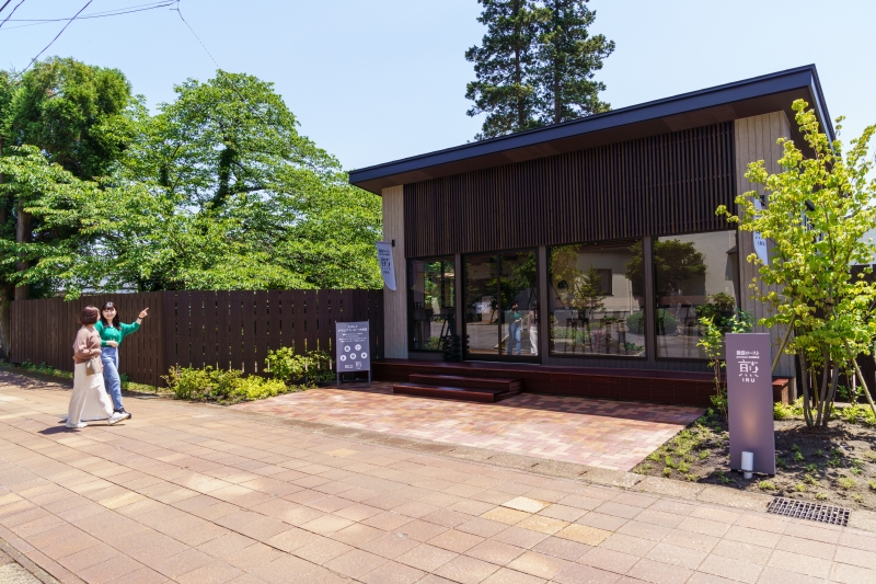 �����̗l�q